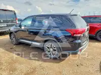 2016 Mitsubishi OUTLANDER фото