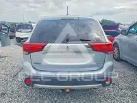 2016 Mitsubishi OUTLANDER фото