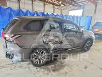 2016 Mitsubishi OUTLANDER фото