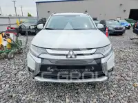 2016 Mitsubishi OUTLANDER photo