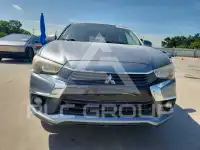 2016 Mitsubishi OUTLANDER фото