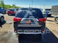 2016 Mitsubishi OUTLANDER фото