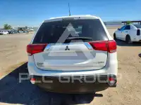 2016 Mitsubishi OUTLANDER фото