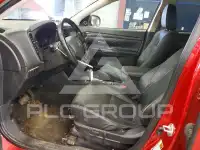 2016 Mitsubishi OUTLANDER фото