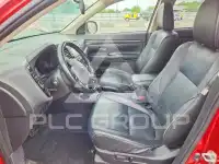 2016 Mitsubishi OUTLANDER фото