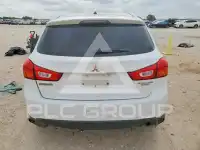 2016 Mitsubishi OUTLANDER фото
