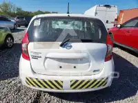 2016 Nissan VERSA фото