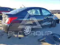 2016 Nissan VERSA фото