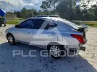 2016 Nissan VERSA фото