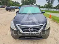 2016 Nissan VERSA photo