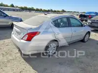 2016 Nissan VERSA photo