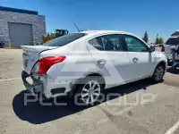 2016 Nissan VERSA photo