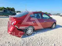 2016 Nissan VERSA photo