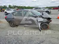 2016 Nissan VERSA photo