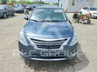 2016 Nissan VERSA photo