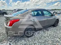 2016 Nissan VERSA photo