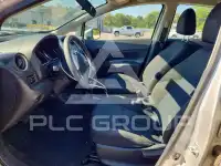 2016 Nissan VERSA photo