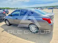 2016 Nissan VERSA photo