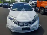 2016 Nissan VERSA photo