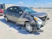 2016 Nissan VERSA фото