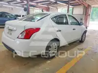 2016 Nissan VERSA photo