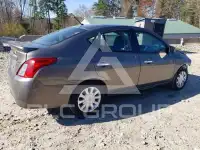2016 Nissan VERSA photo