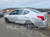 2016 Nissan VERSA фото