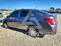 2016 Nissan VERSA photo
