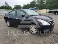 2016 Nissan VERSA photo