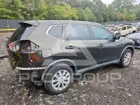 2016 Nissan ROGUE photo