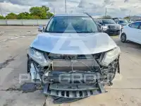 2016 Nissan ROGUE фото