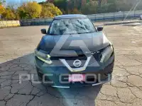 2016 Nissan ROGUE photo