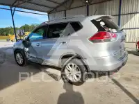 2016 Nissan ROGUE photo