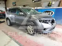 2016 Nissan ROGUE photo