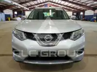 2016 Nissan ROGUE photo