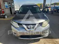 2016 Nissan ROGUE photo