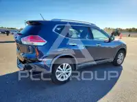 2016 Nissan ROGUE photo