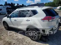2016 Nissan ROGUE photo