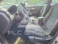 2016 Nissan ROGUE photo