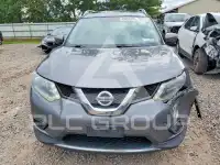 2016 Nissan ROGUE photo
