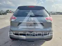 2016 Nissan ROGUE photo