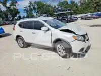 2016 Nissan ROGUE photo