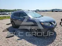 2016 Nissan ROGUE photo
