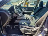 2016 Nissan ROGUE photo