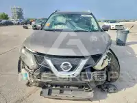 2016 Nissan ROGUE photo