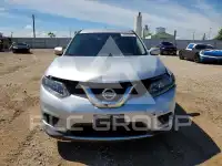 2016 Nissan ROGUE photo