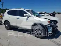2016 Nissan ROGUE photo