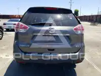 2016 Nissan ROGUE photo