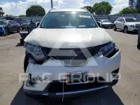 2016 Nissan ROGUE photo