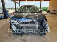 2016 Nissan ROGUE photo